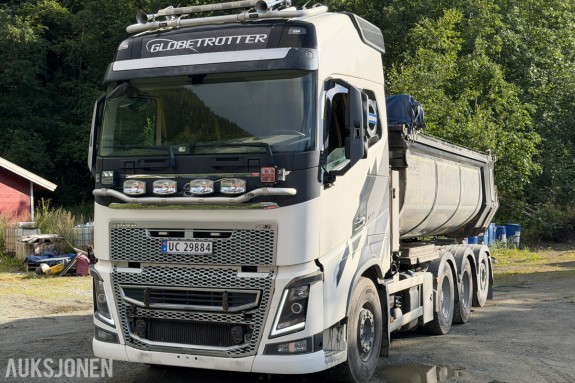 2016 Volvo FH 660 asfaltbil Ny clutch - 4 akslet - Carnehl kasse - hurtiglås - 240475