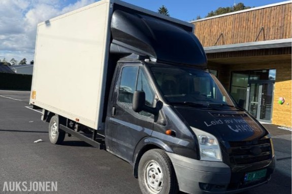 2010 Ford Transit Skapbil 2.4 diesel 140hk T350 med Zepro løftelem