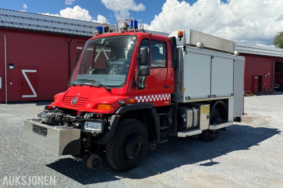 2010 Mercedes-Benz UNIMOG U400/308 Brannbil for Togspor/Tbane - UNIK OG SJELDEN MULIGHET - KUN 12 402 KM