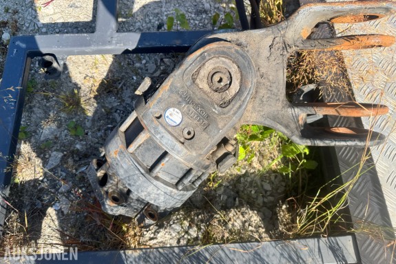 Indexator G 141 hydraulisk rotator/svivel - opphengsledd med tre løfteører - hydrauliske tilkoblinger på begge sider