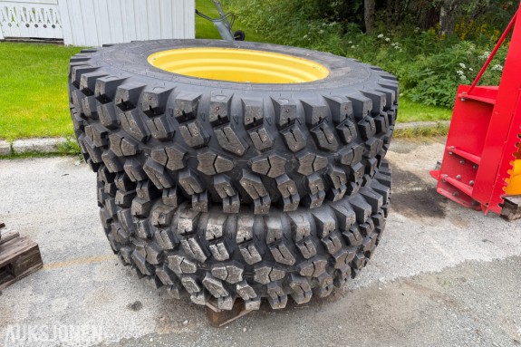 2023 Michelin traktordekk / vinterdekk med John deere felg - 4 stykk